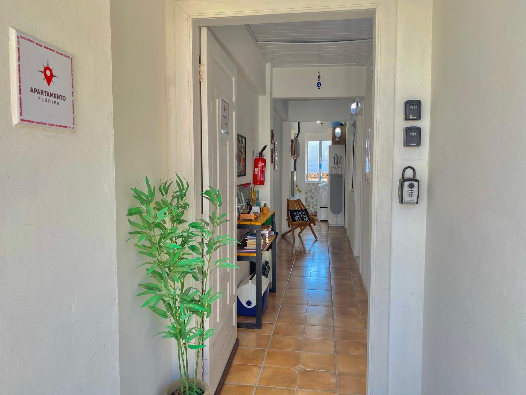 Apartamento Floripa 17 Aconchegante Bem Localizado Florianopolis Luaran gambar
